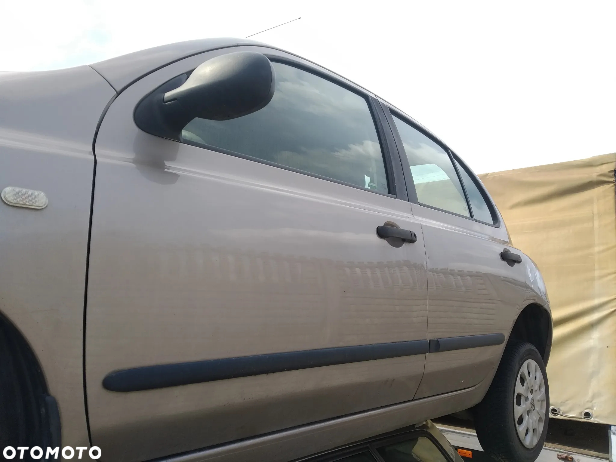NISSAN MICRA K12 03-07 1.2 16V - ALTERNATOR - 11
