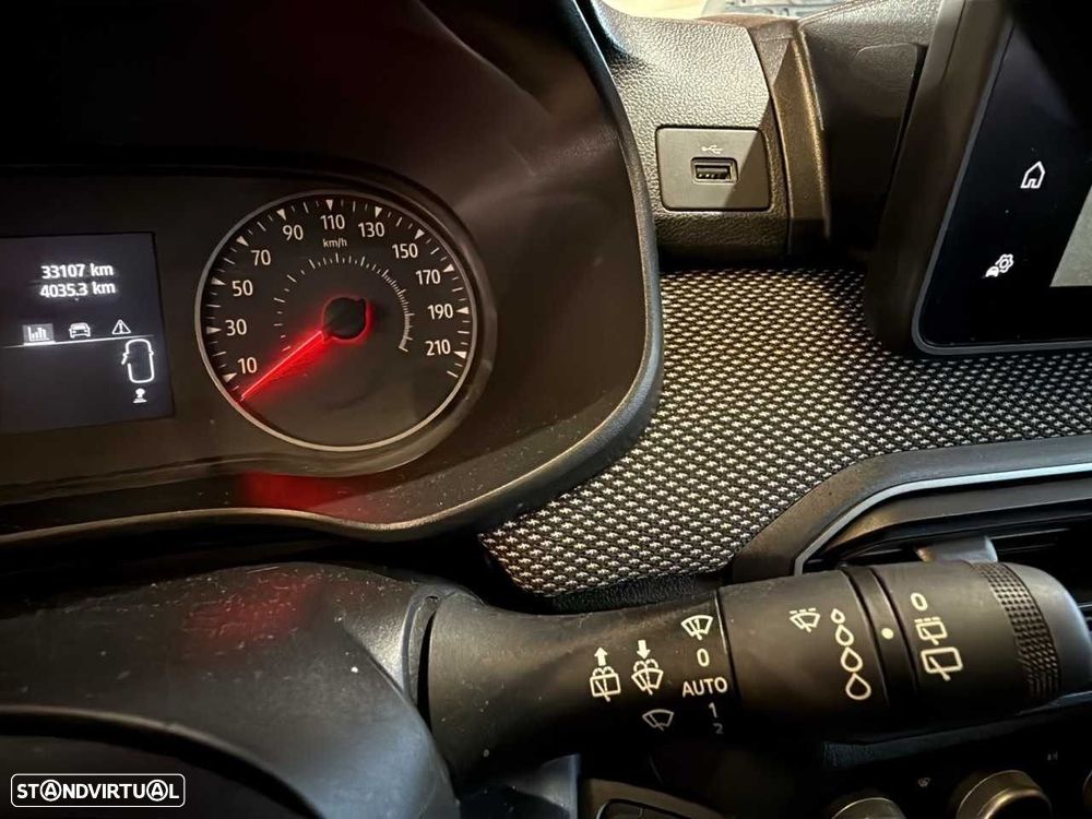Dacia Sandero - 14