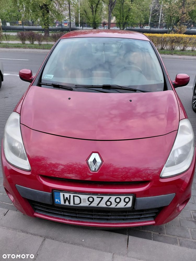 Renault Clio - 1