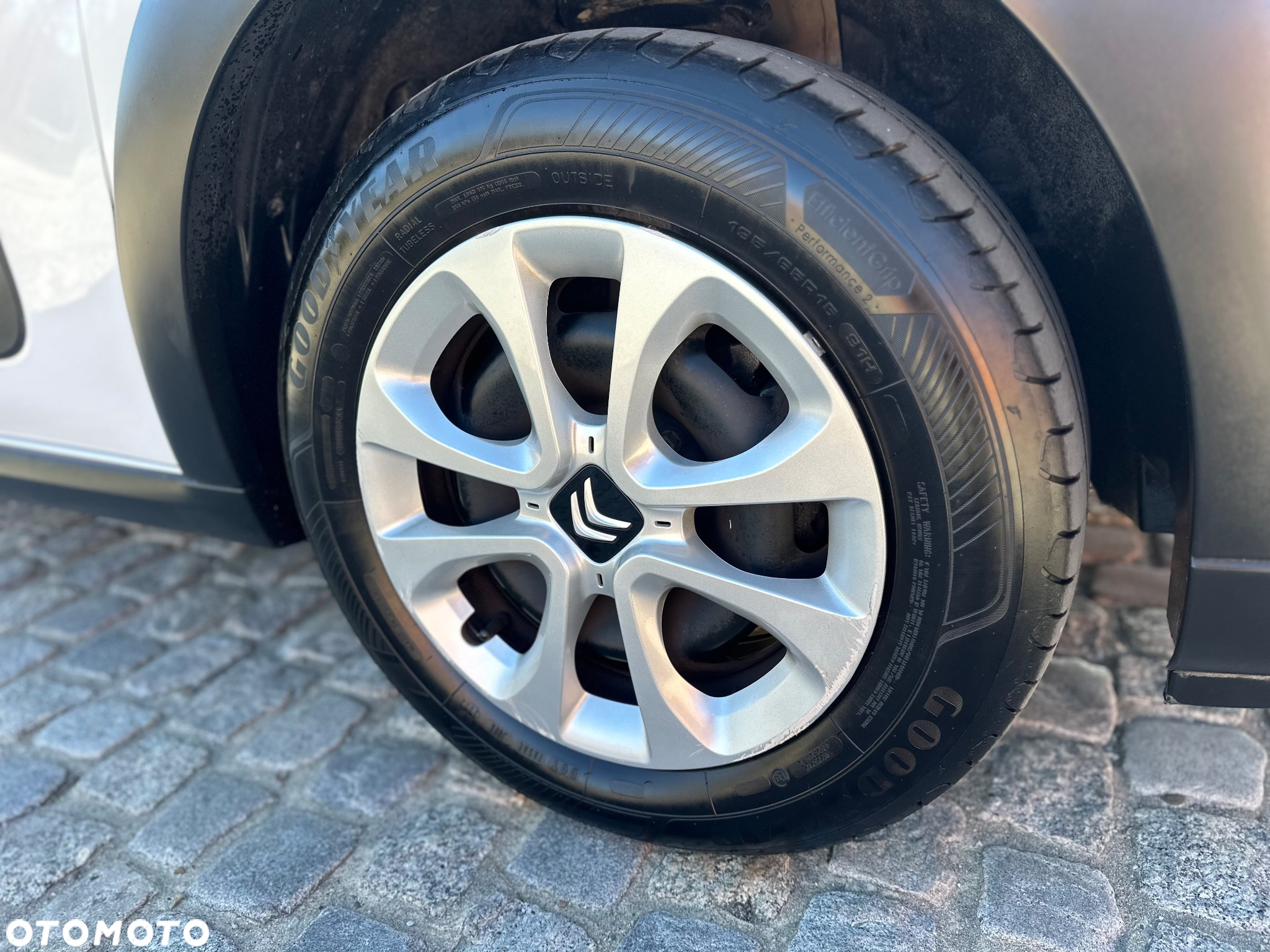 Citroën C3 1.2 PureTech Feel - 4