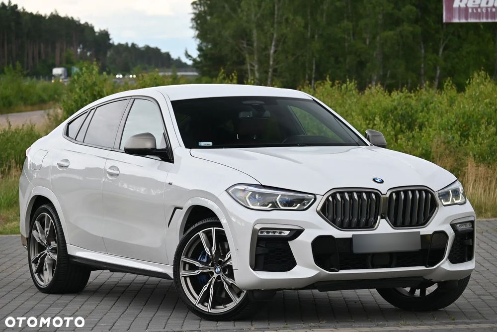 BMW X6M - 12