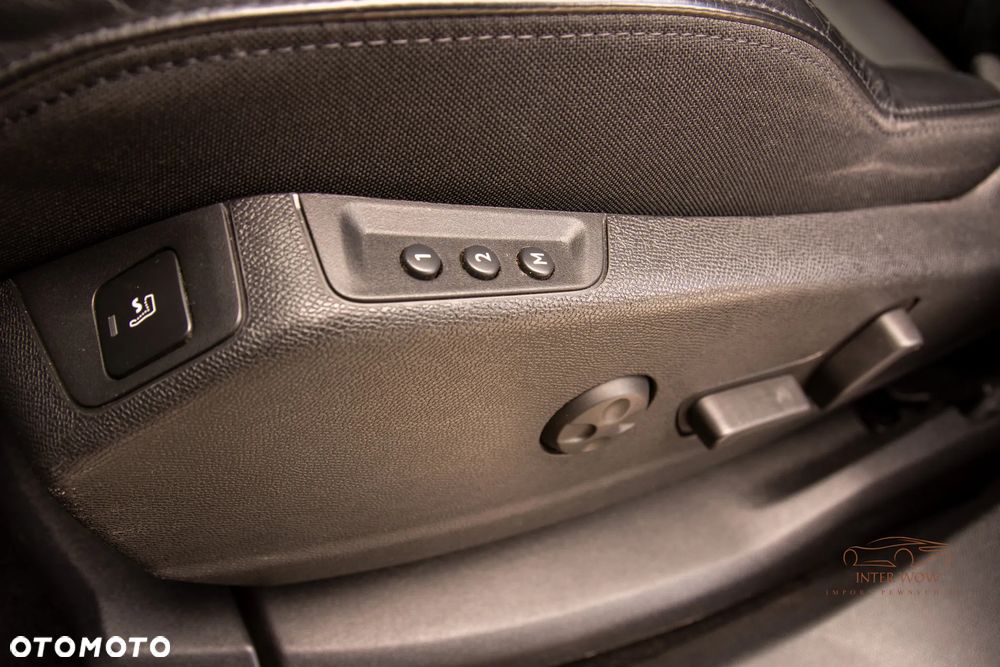 Peugeot 3008 1.6 PureTech GPF GT Line S&S EAT8 - 8