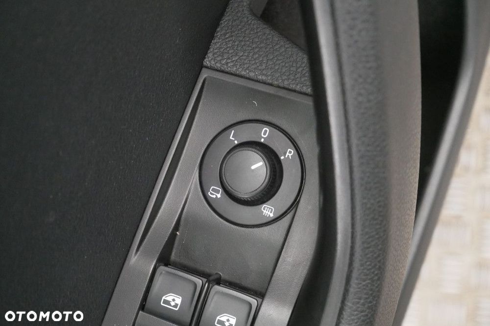 Skoda Superb 1.5 TSI Ambition DSG - 26