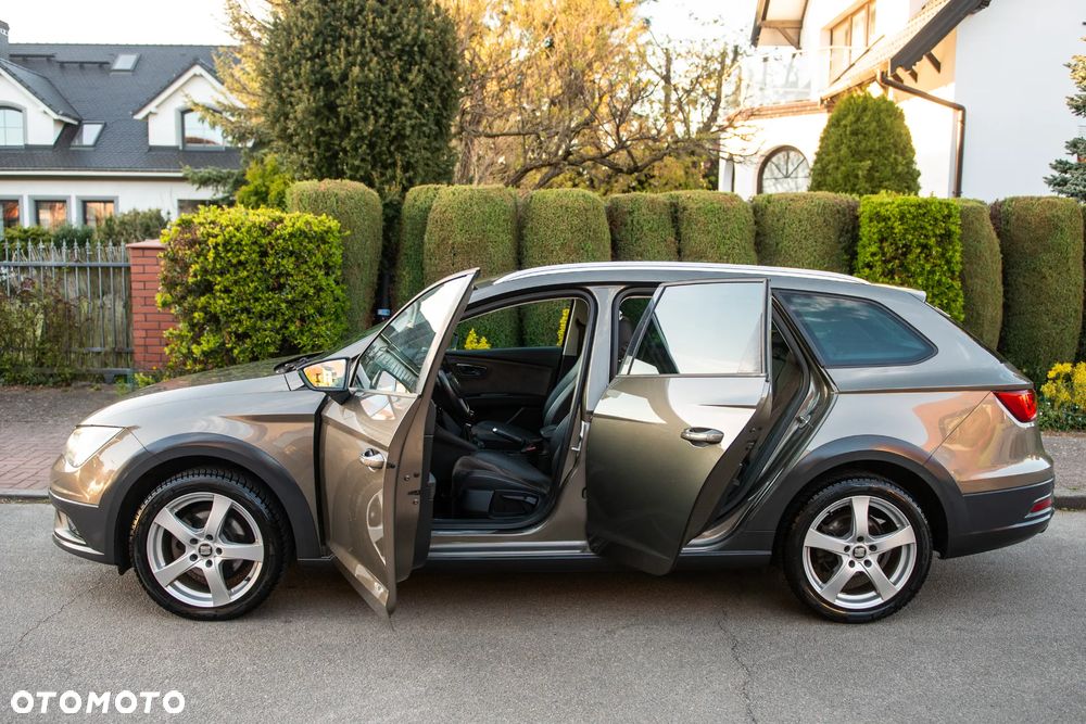 Seat Leon 2.0 TDI Xcellence S&S - 9