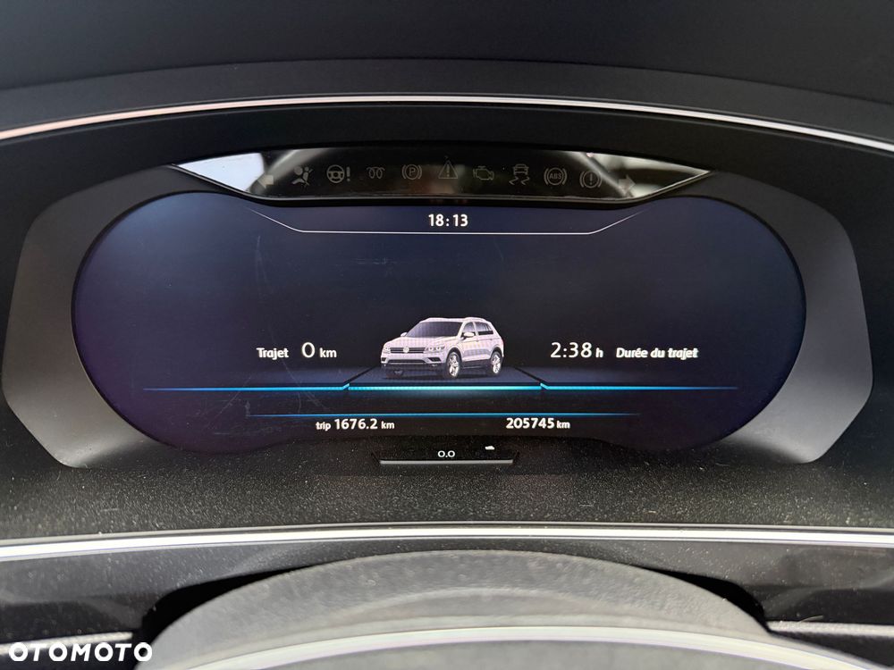 Volkswagen Tiguan - 10