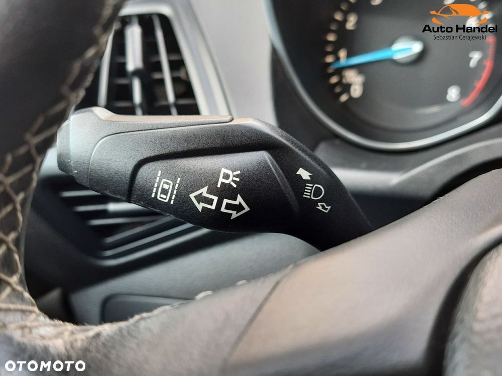 Ford C-MAX 1.5 EcoBoost Start-Stop-System Titanium - 24