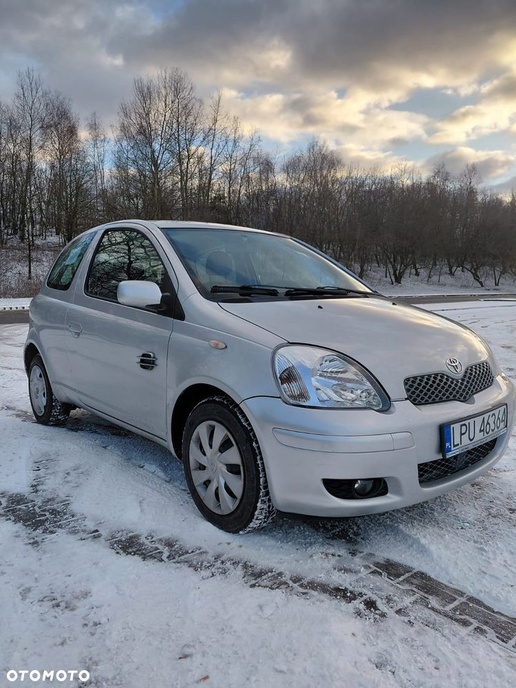 Toyota Yaris 1.0 - 2