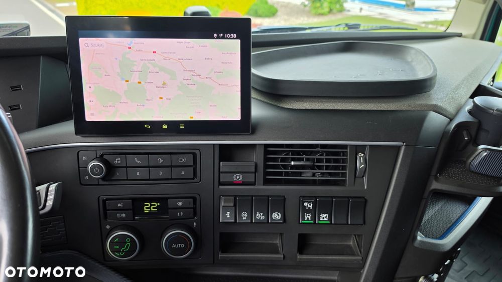 Volvo ///FH500///2023///GLOBETROTTER/// XXL///HYDRAULIKA///FULL LED///VIRTUAL COCPIT///ALUFELGI///KLIMATYZACJA POSTOJOWA///NAWIGACJA///TV///WAGA/// KAMERA///STAN BARDZO DOBRY - 32