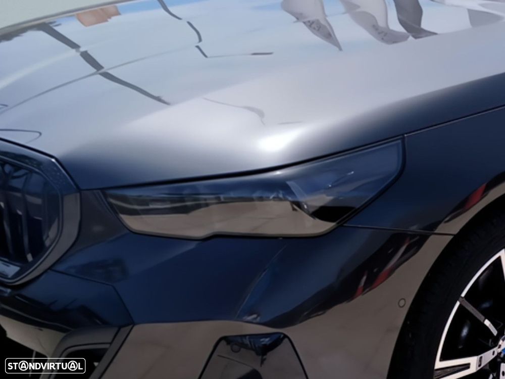 BMW 520 d Pack Desportivo M - 3