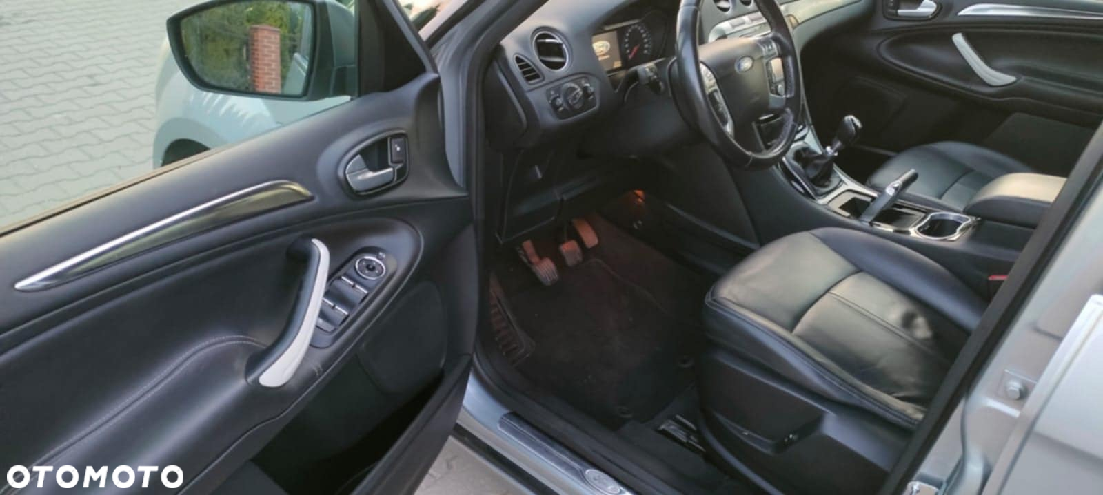 Ford S-Max 2.0 TDCi DPF Trend - 11