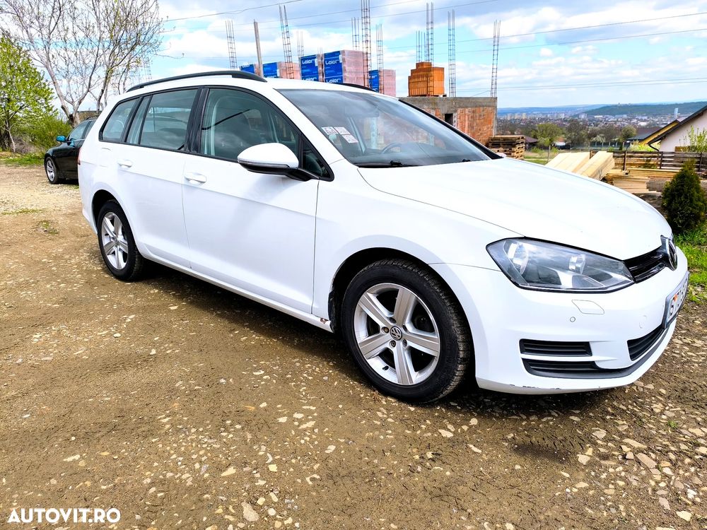 Volkswagen Golf 2.0 BlueTDI DSG Comfortline - 2