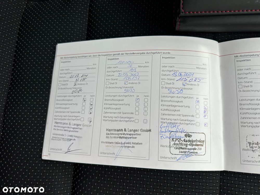 Kia Carens 1.6 GDI Dream Team Edition - 25