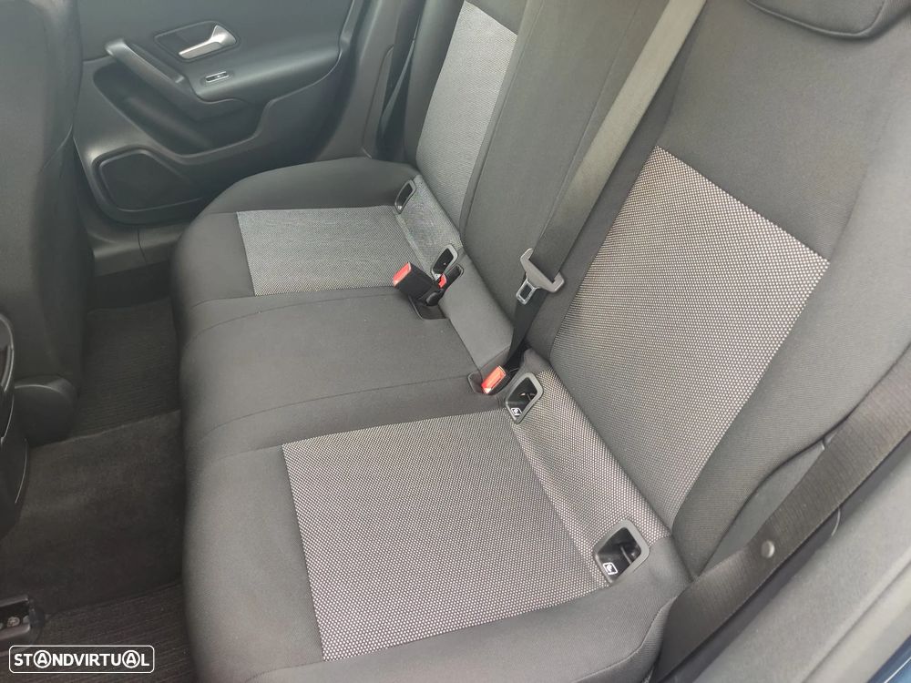 Mercedes-Benz A 250 - 20