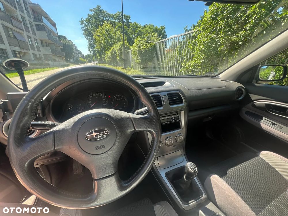 Subaru Impreza 2.0 RS - 10