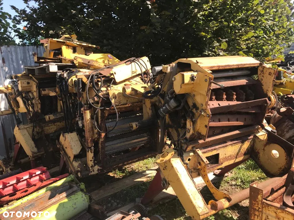Częsci parts dosieczkarni polowej New Holland FX375 FX450 FX38 FX40 CornCraker - 7