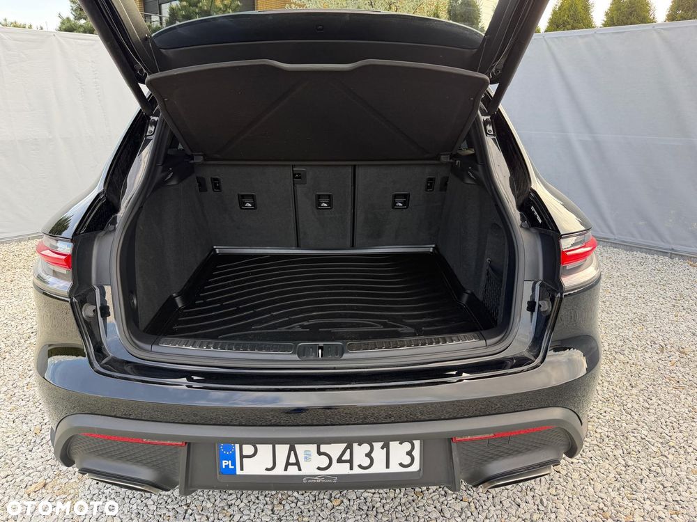 Porsche Macan T - 18