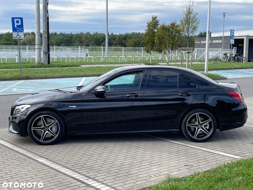 Mercedes-Benz Klasa C AMG 43 4-Matic - 2