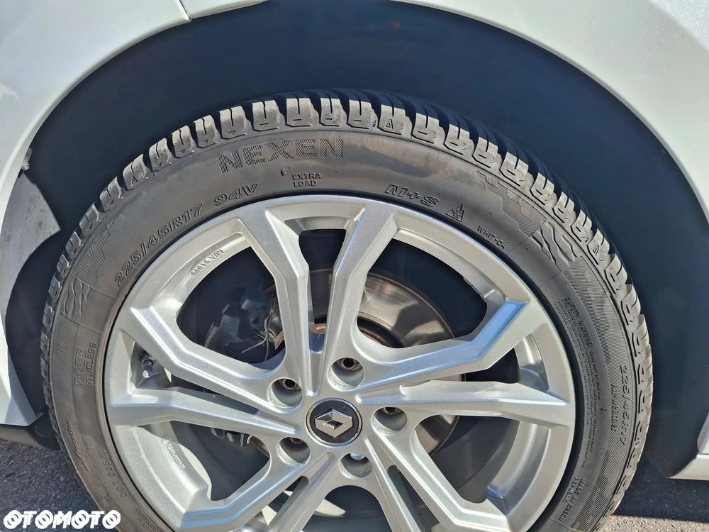 Renault Megane 1.6 dCi Energy Bose - 24