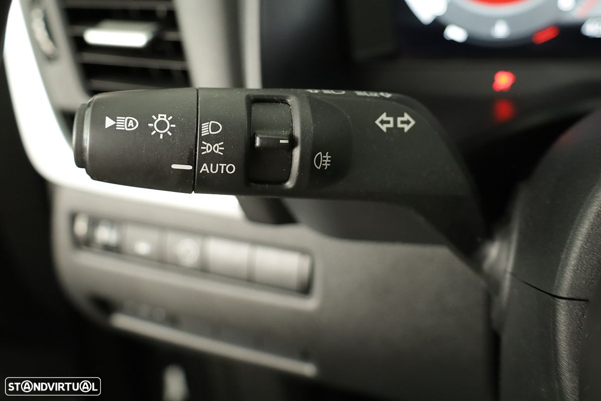 Nissan Qashqai 1.3 DIG-T N-Connecta LED - 16