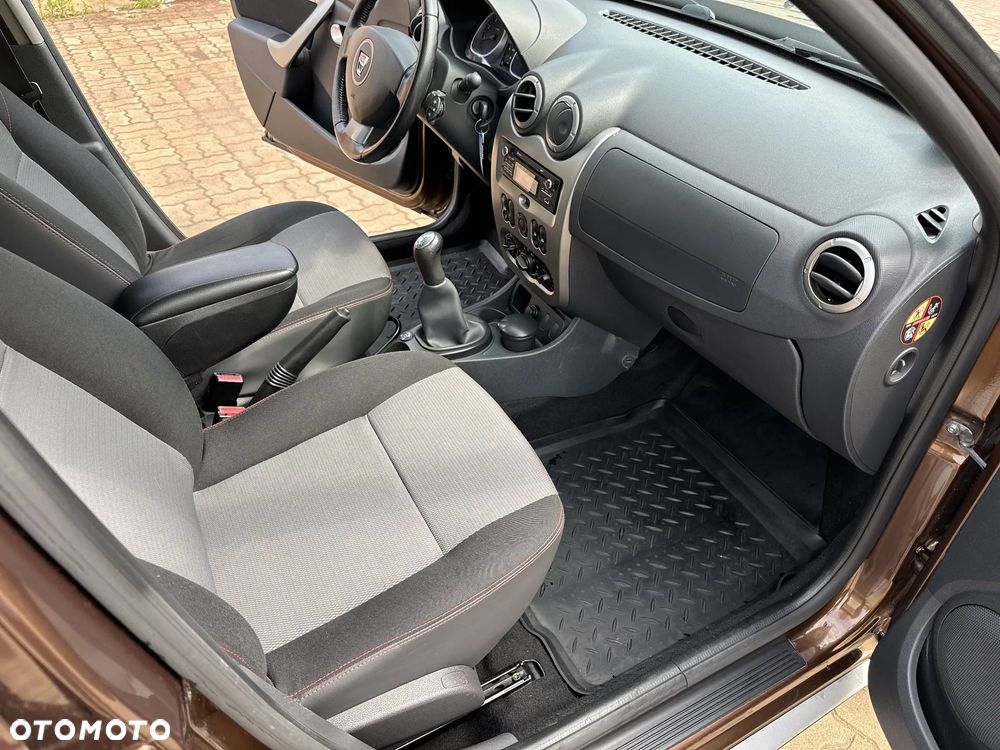 Dacia Duster 1.6 SL Delsey - 22