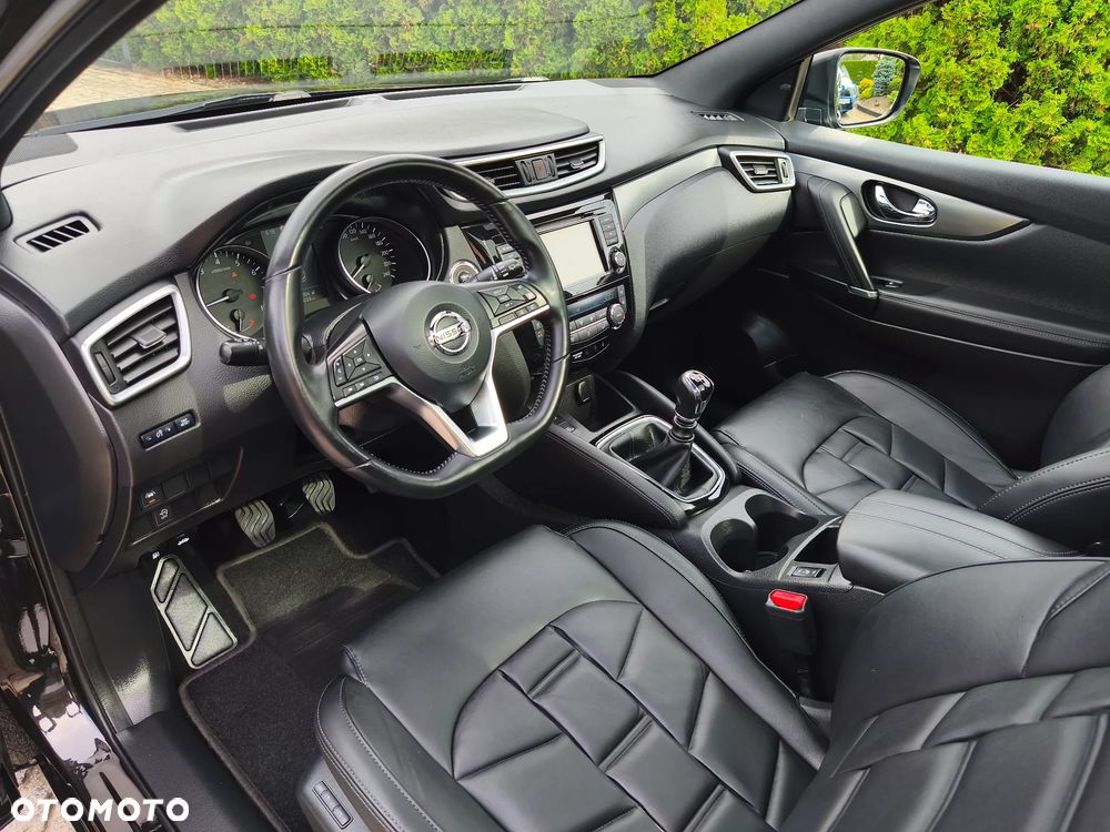 Nissan Qashqai 1.3 DIG-T Tekna+ - 21