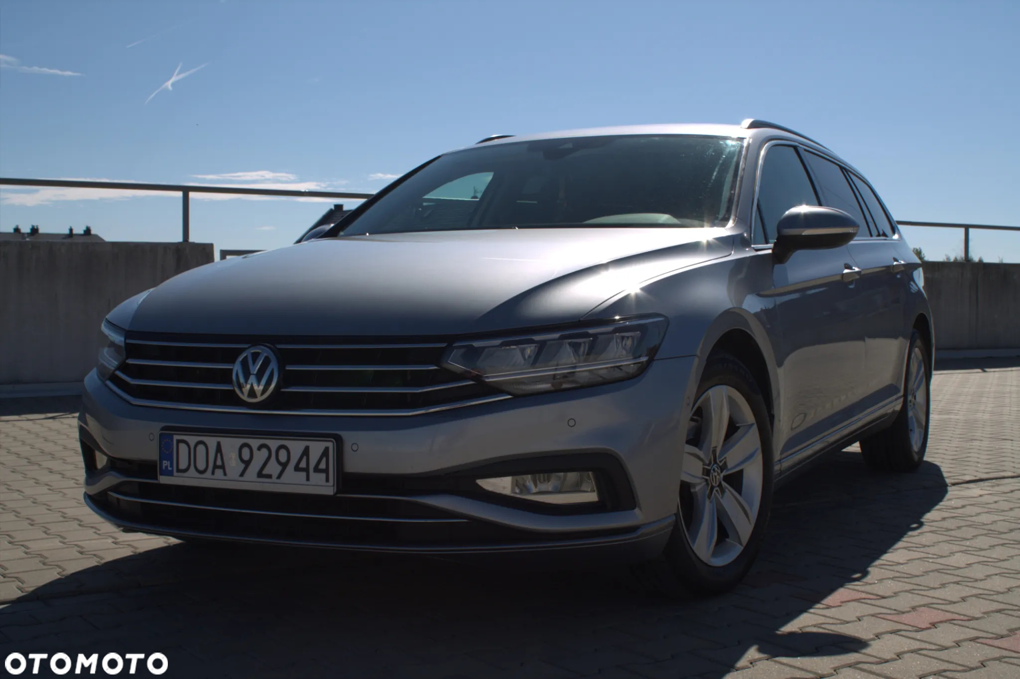 Volkswagen Passat Variant 2.0 TDI SCR DSG Business - 9