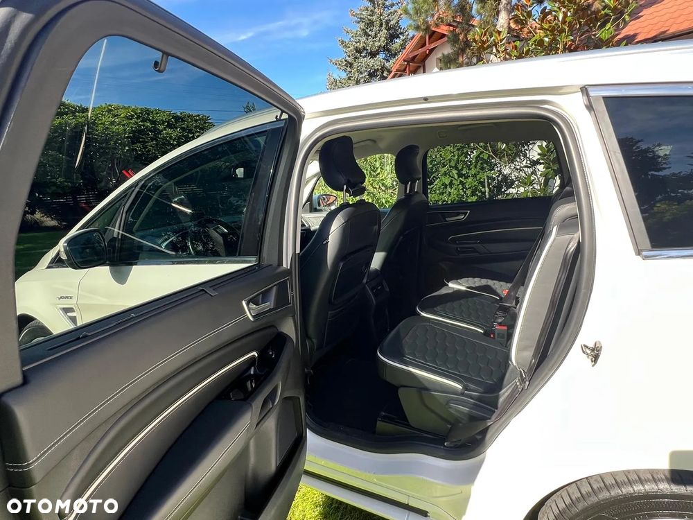 Ford S-Max - 9