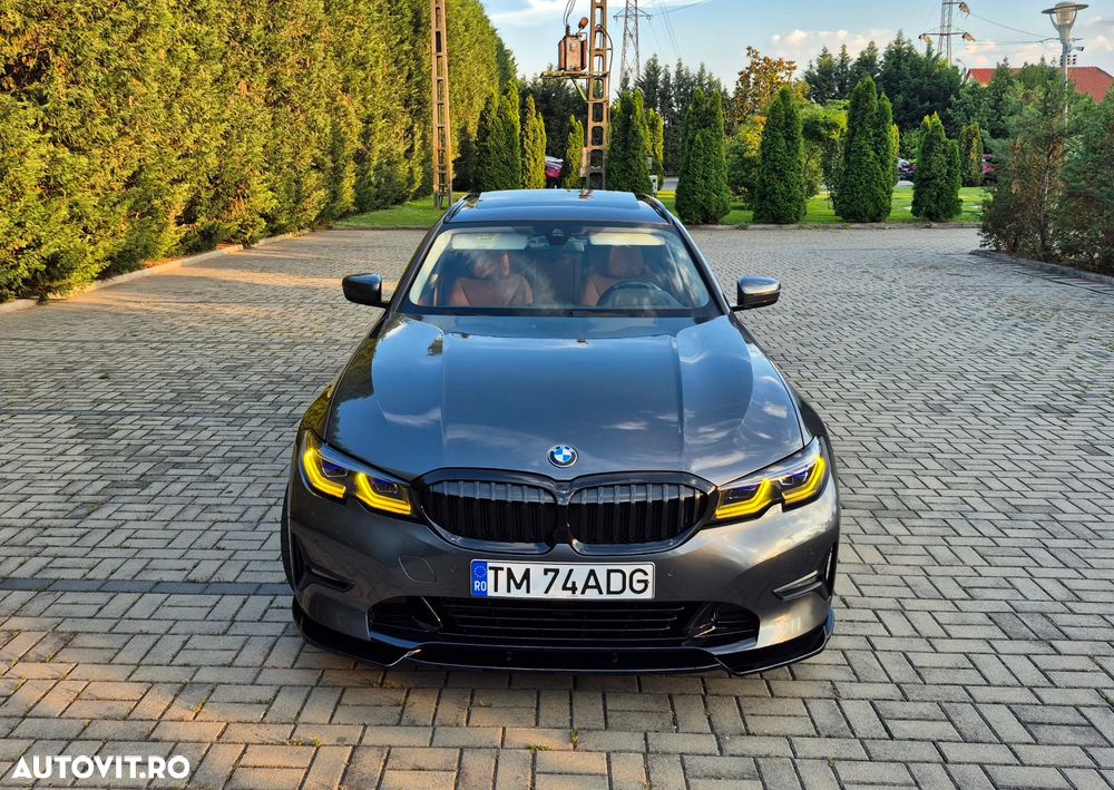 BMW Seria 3 330i AT - 1