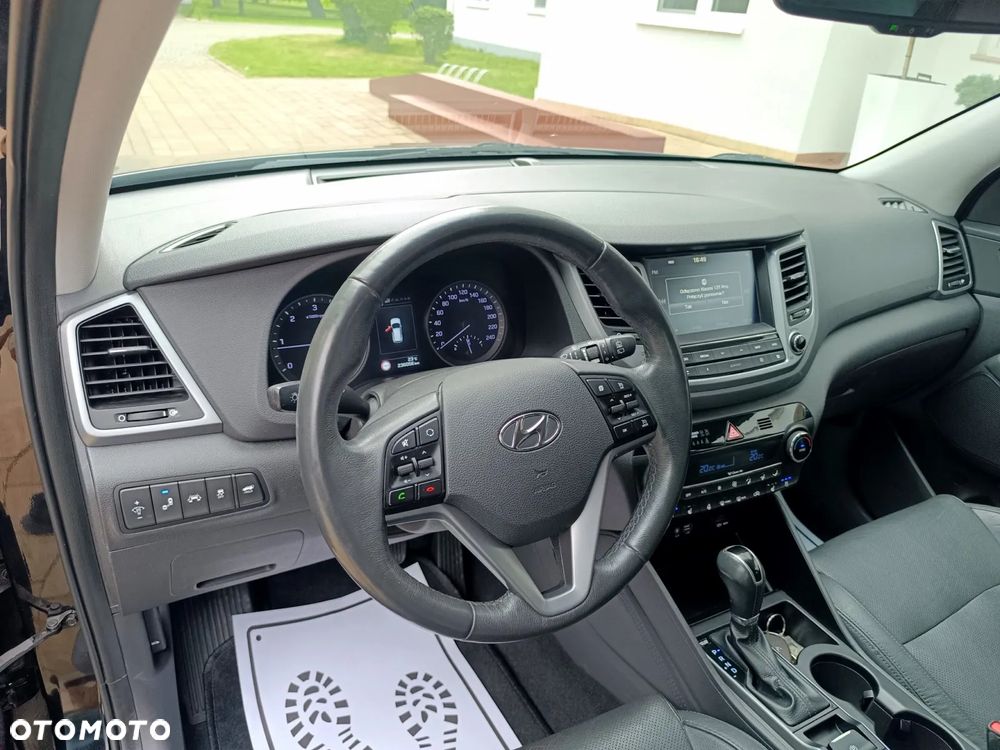 Hyundai Tucson blue 1.7 CRDi 2WD DCT Premium - 20
