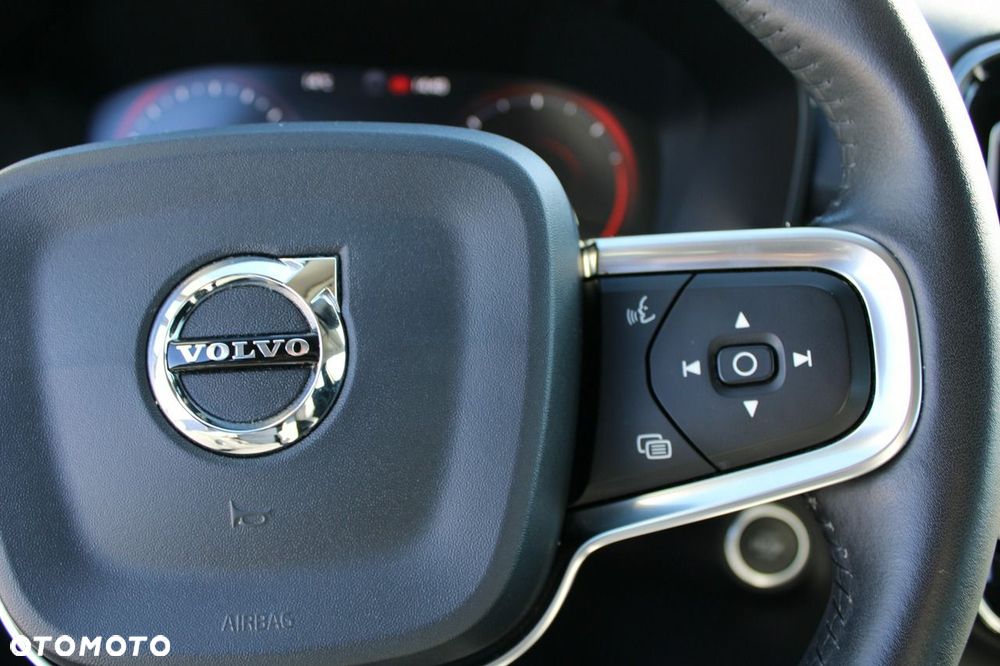 Volvo XC 40 - 17