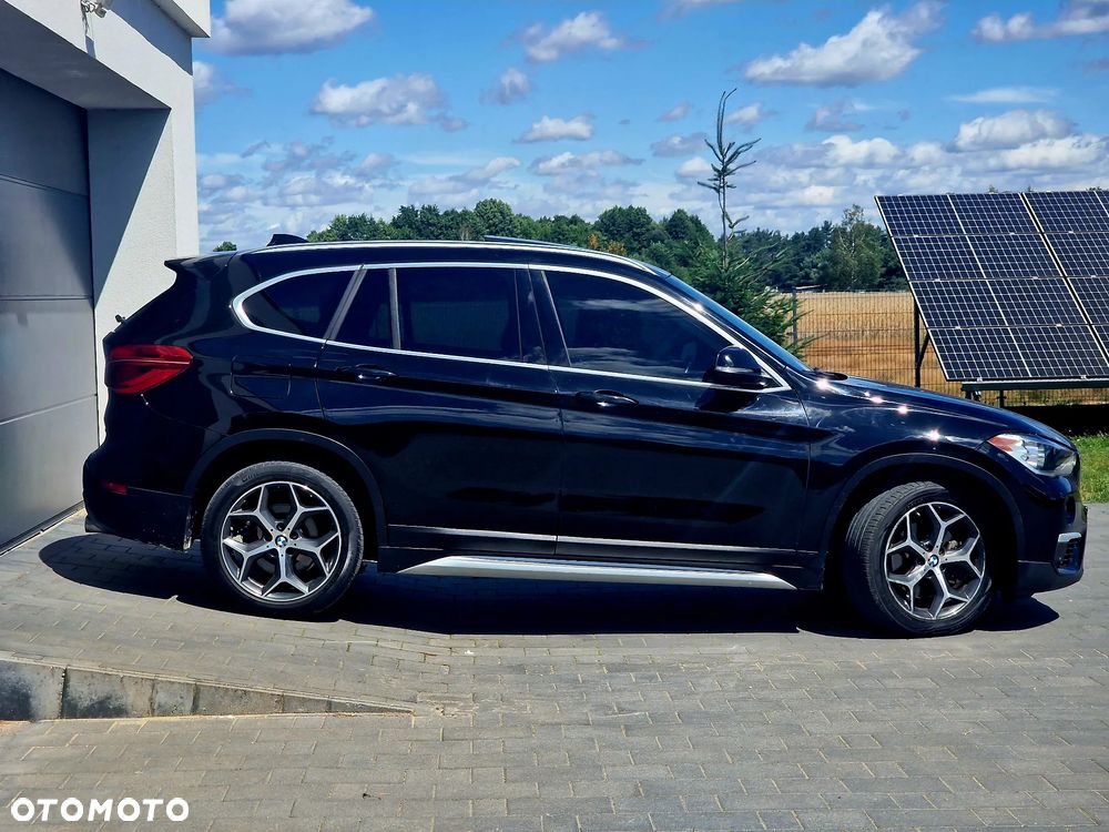 BMW X1 xDrive25i xLine - 6
