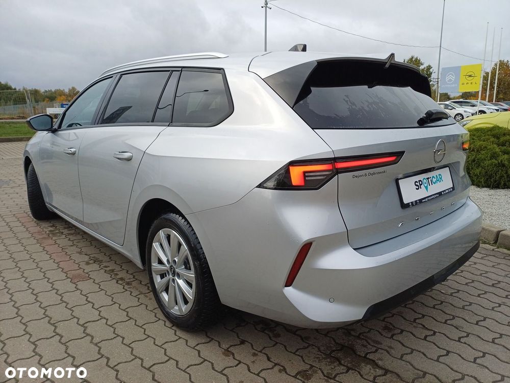 Opel Astra - 4