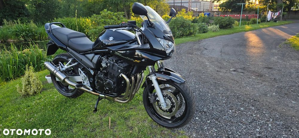 Suzuki Bandit - 1