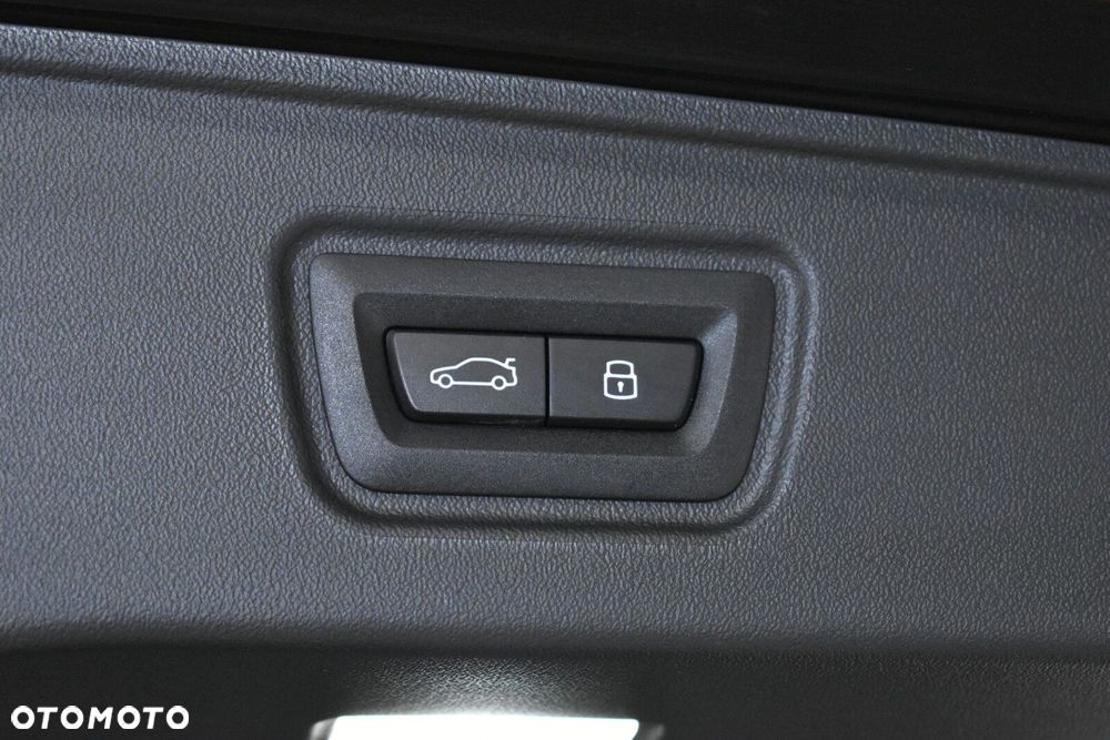 BMW Seria 5 - 29