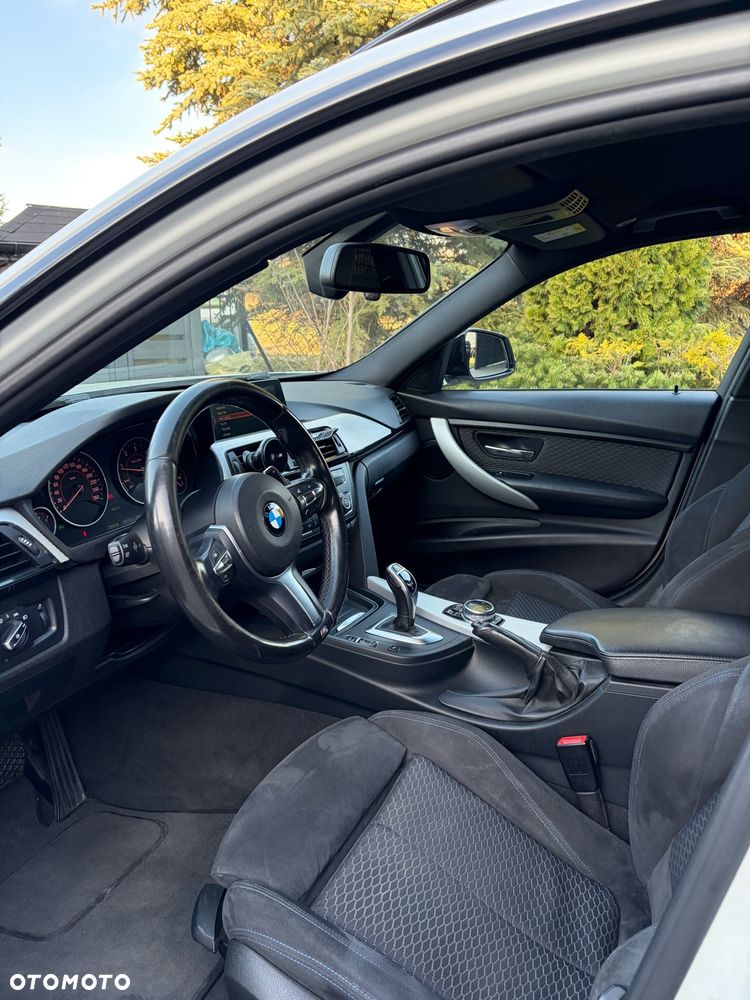 BMW Seria 3 320d xDrive - 21