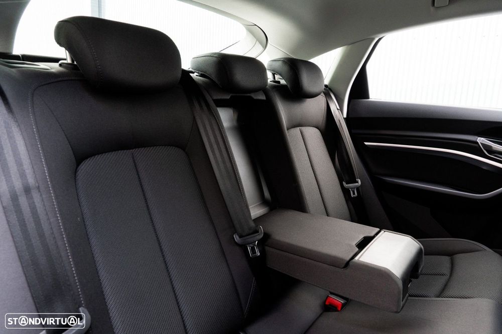 Audi e-tron Sportback 55 quattro Advanced - 33