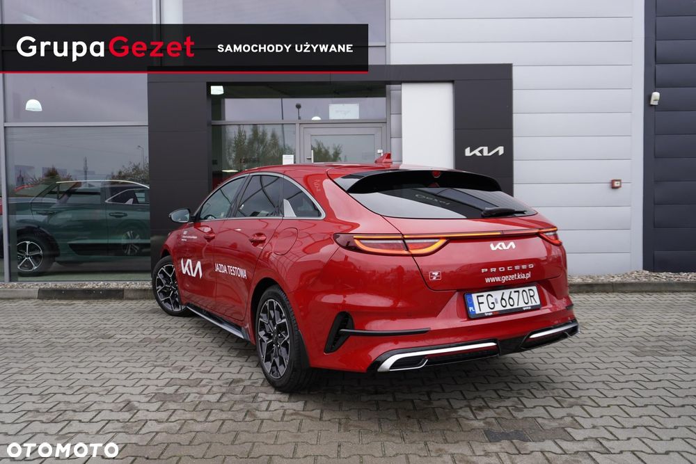 Kia ProCeed - 8
