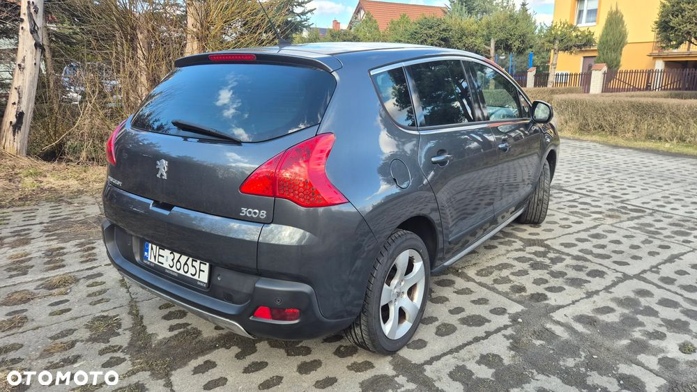 Peugeot 3008 1.6 HDi Premium - 8