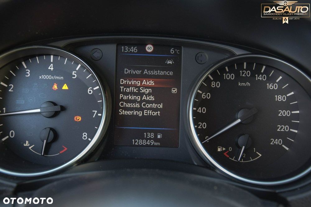 Nissan Qashqai 1.3 DIG-T Tekna - 21