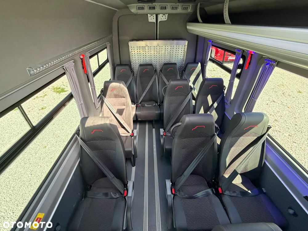 Mercedes-Benz eSprinter - 17