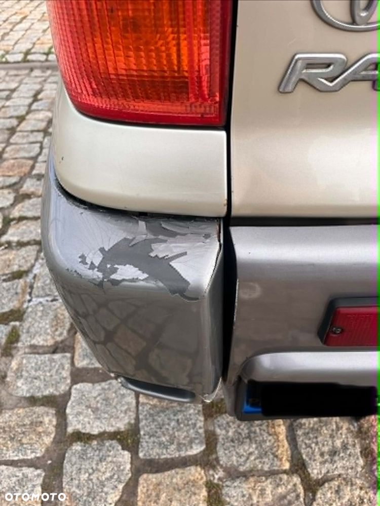 Toyota RAV4 - 15