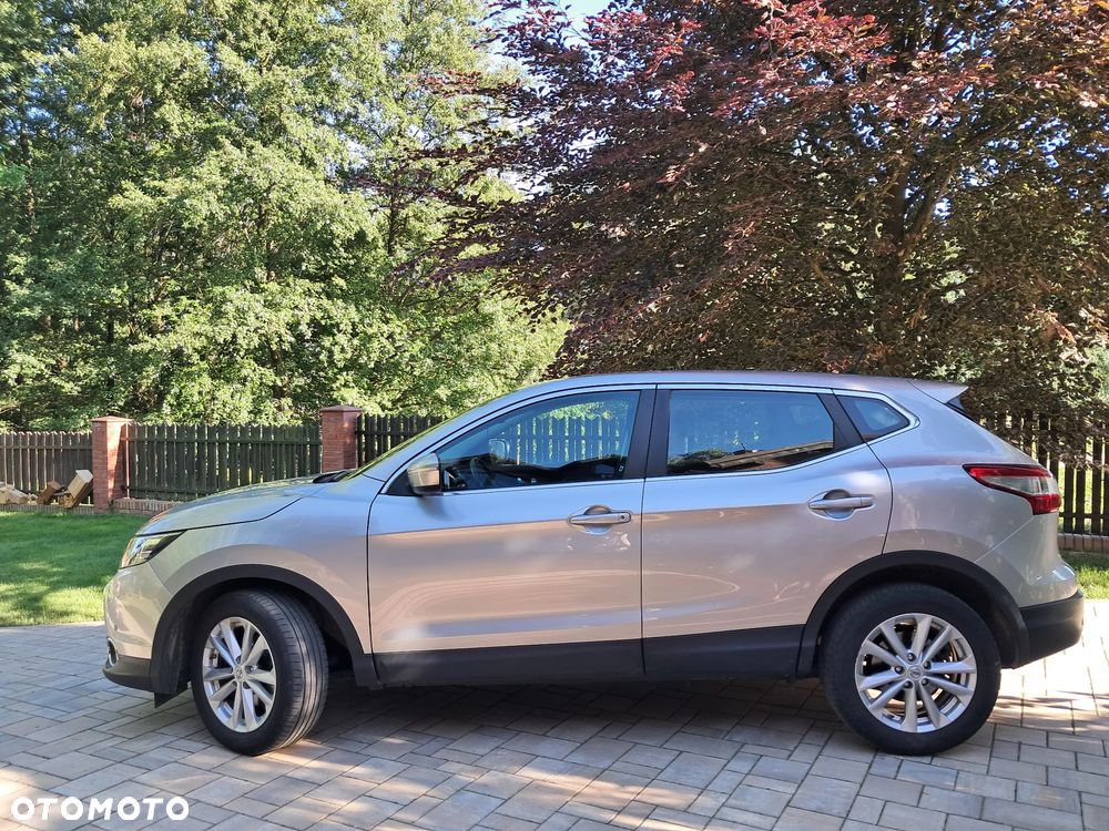 Nissan Qashqai 1.5 dCi N-Connecta - 5