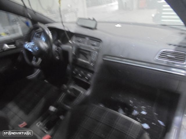 Carro MOT: CUNA CXVEL:RDT  VW GOLF 7 2013 2.0TDI 184CV 5P PRETO DIESEL - 6