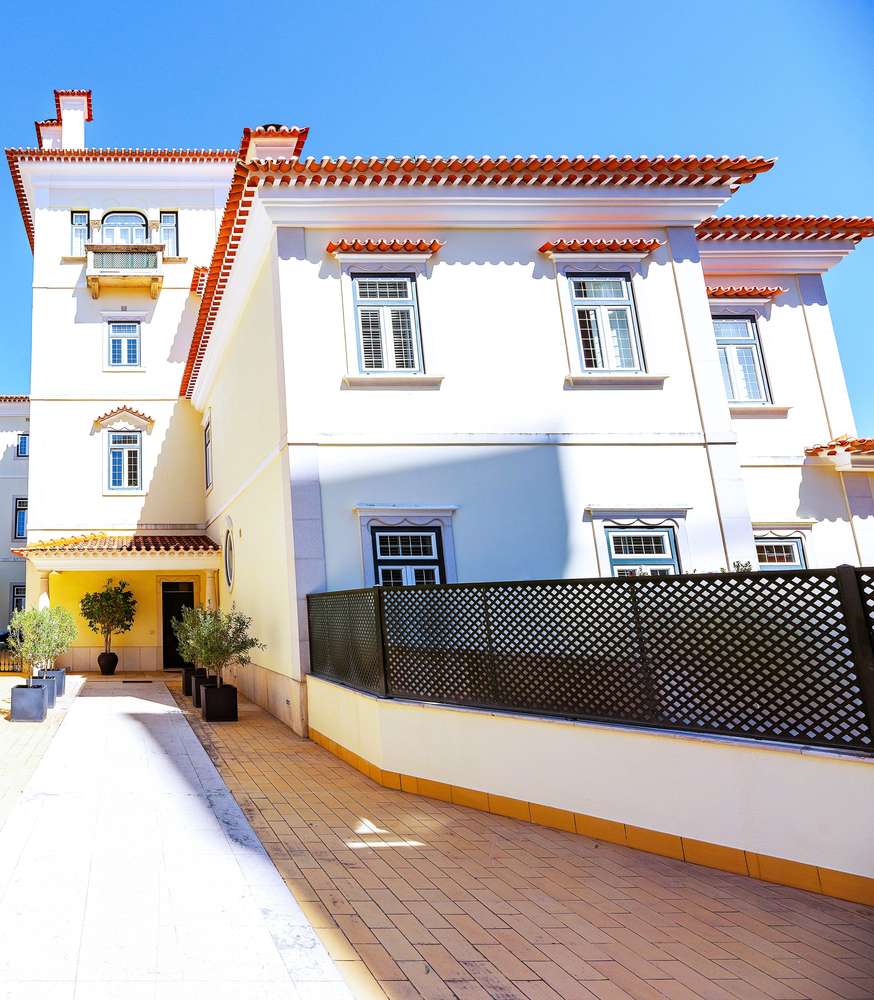 T3 duplex Monte Estoril com vista mar e terraço - Grande imagem: 4/53