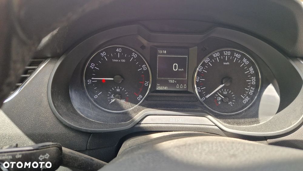 Skoda Octavia 1.5 TSI ACT Ambition - 6
