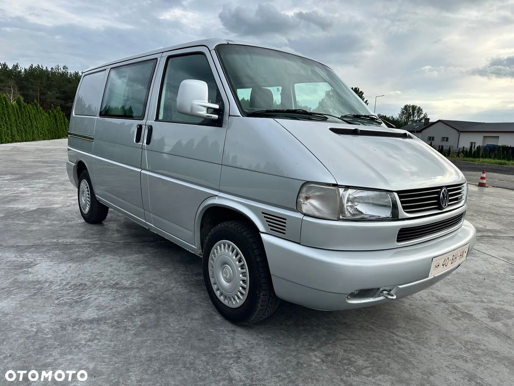 Volkswagen TRANSPORTER T4 2.5 TDI 102 KM BRYGADÓWKA 6 OSÓB LIFT - 2