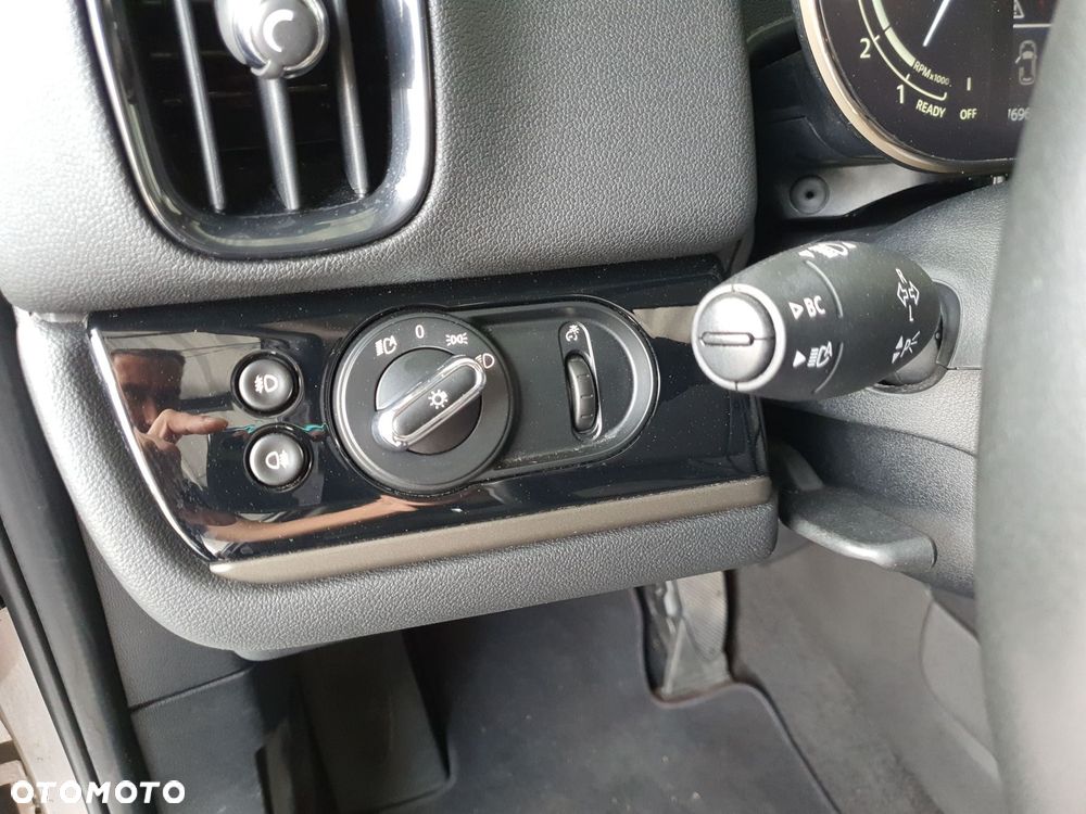 MINI Countryman Cooper Classic Trim - 12