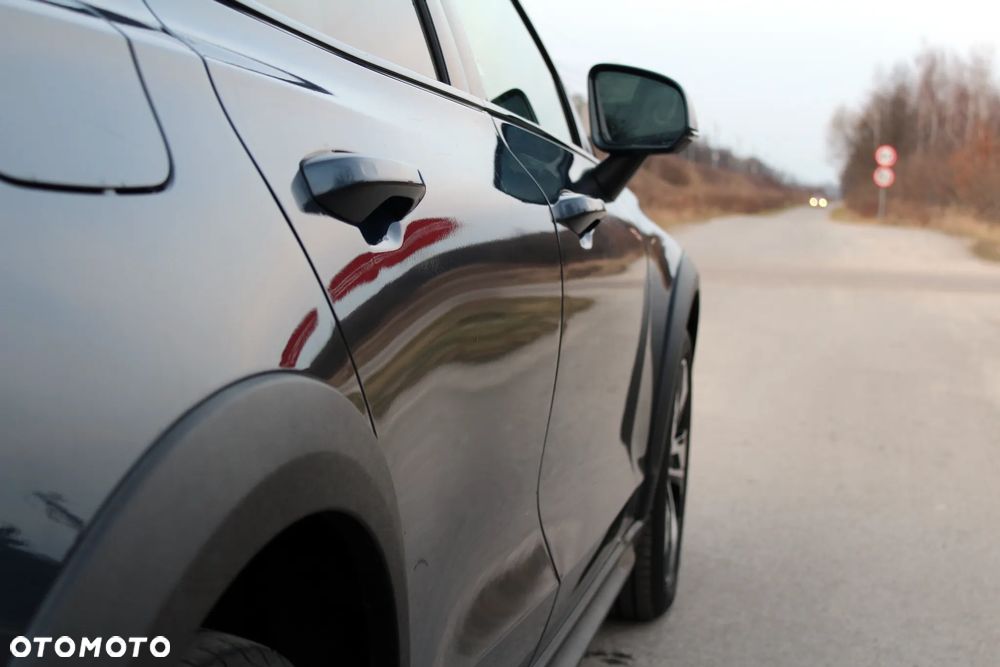 Volvo V60 Cross Country B4 D AWD Geartronic Pro - 13