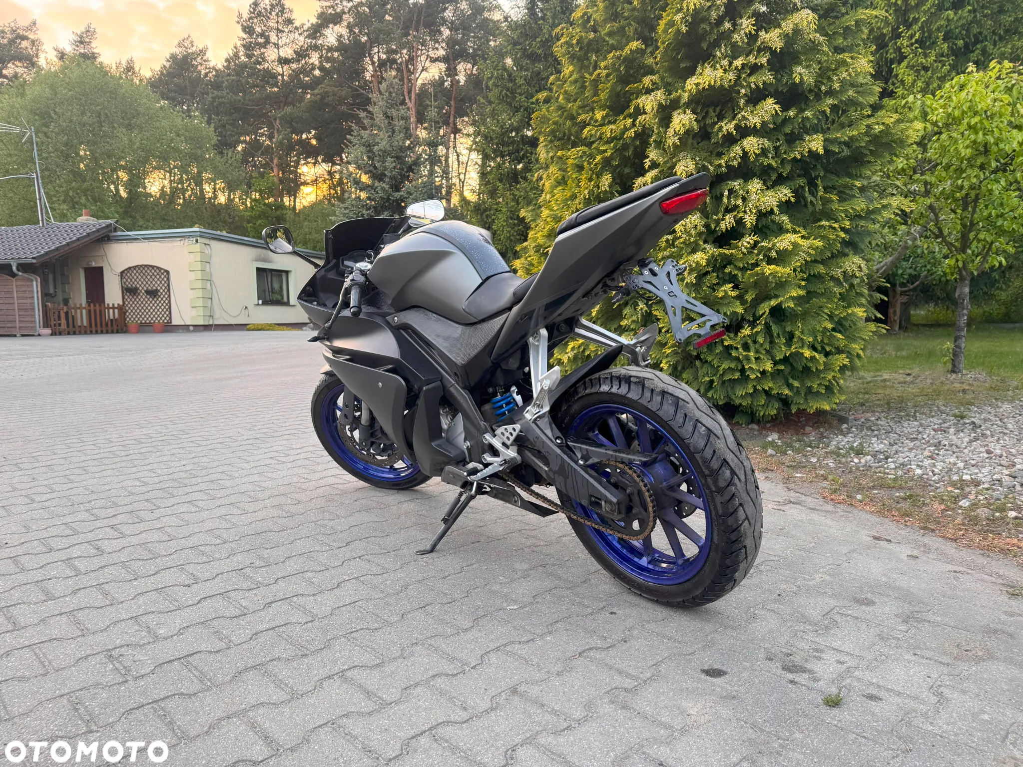 Yamaha R125 - 7