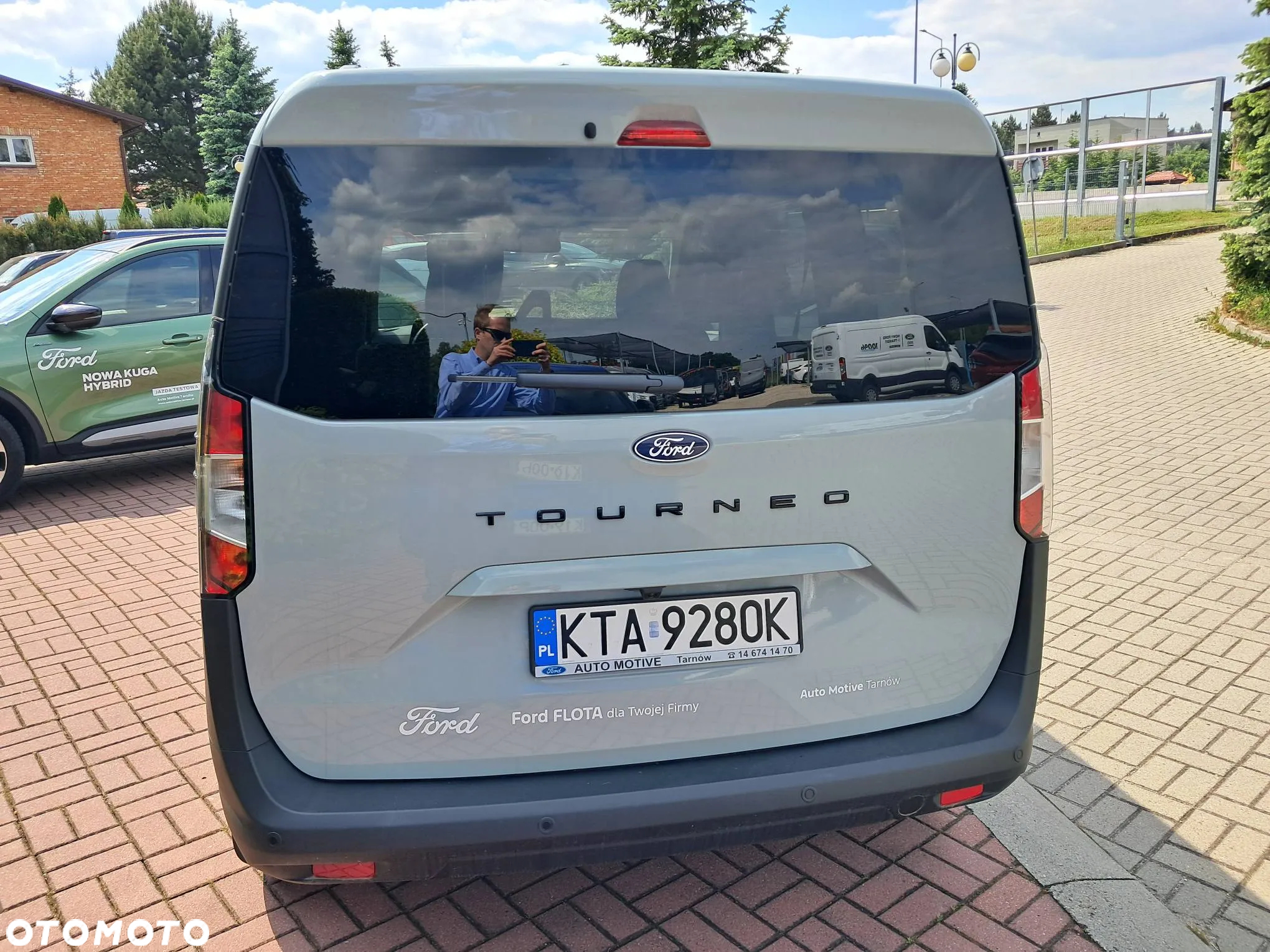 Ford Tourneo Courier 1.0 EcoBoost Titanium - 10